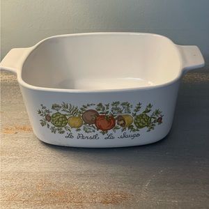 Vintage Corning Ware Le Persil La Sauge Spice of Life 1.5 Quart Dish.
